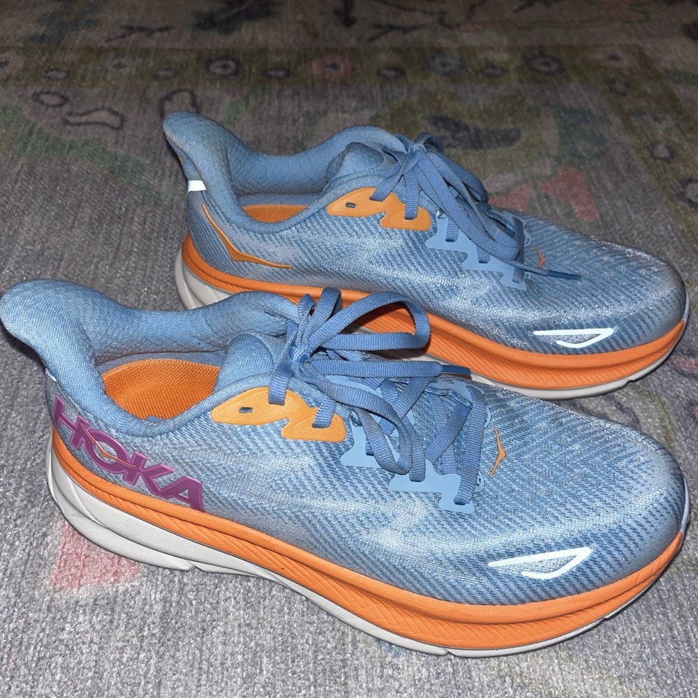 Hoka Clifton 9 WORN ONCE